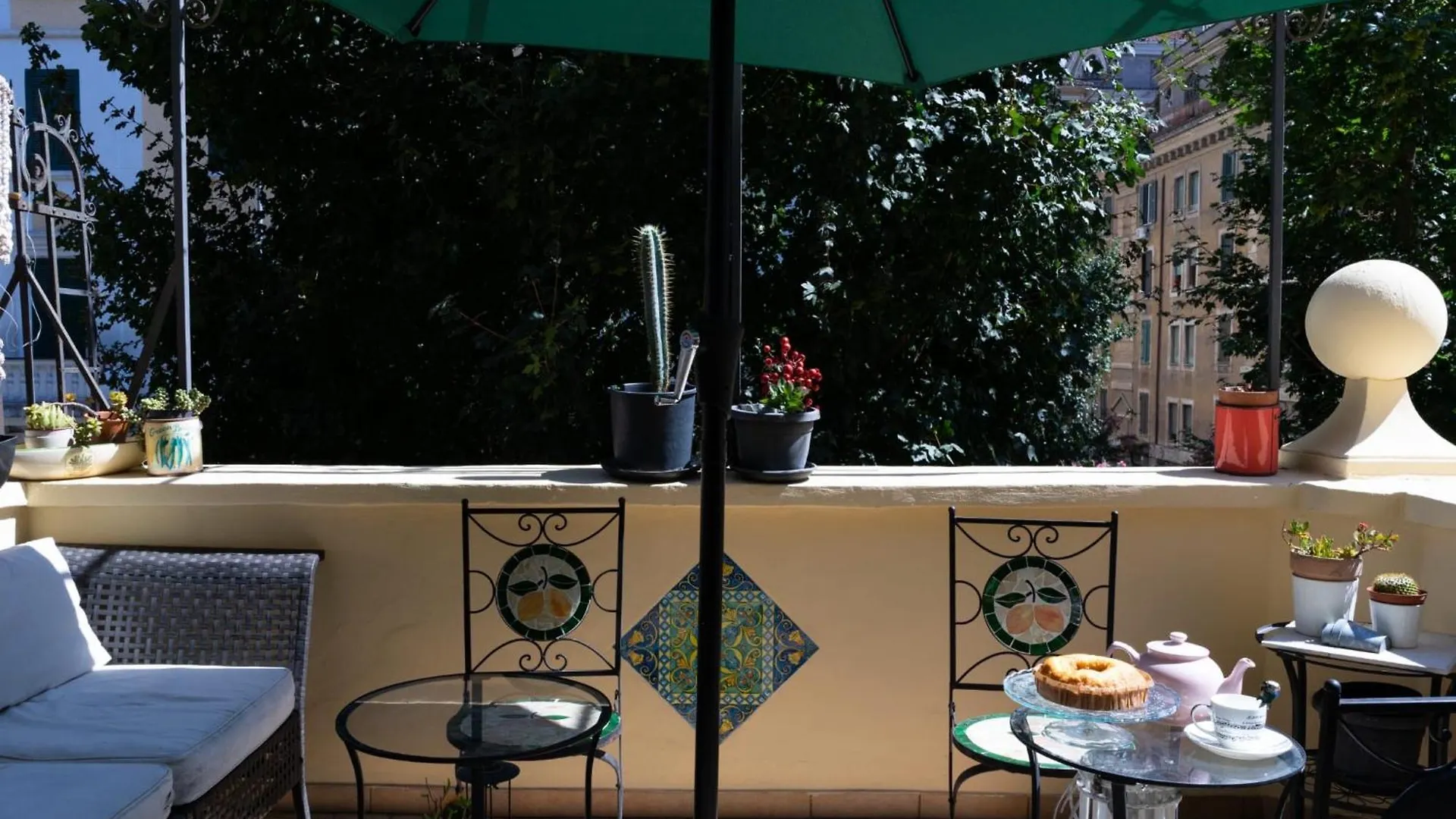 Big Johnny B Bed & Breakfast Rome