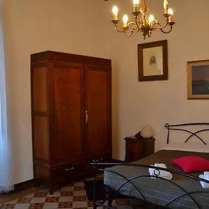 Time Out Guest house Pisa